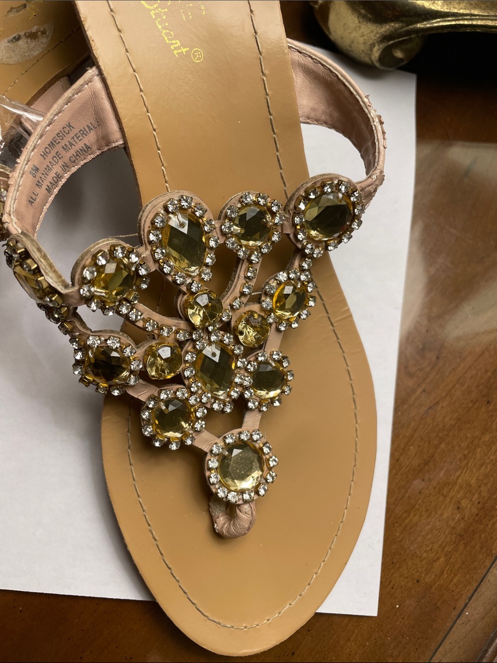 Madeline Stuart Golden Rhinestone Tan Thong 1 1/2” Leather Wedge Sandals 8M - Picture 2 of 3